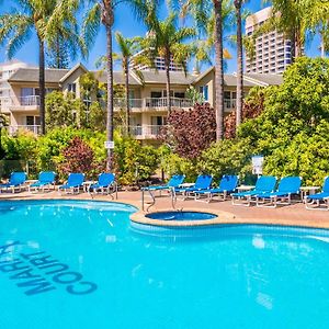 Mari Court Resort